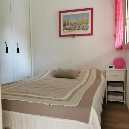 Superb Apartment With Swimming Pool And Baclon كاركيران